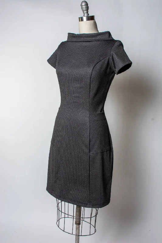 Final Sale Dominique Dress - Black & Grey Pin Dot