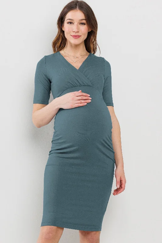 Online Exclusive Basic V-Neck Short Sleeve Midi Maternity Dress
