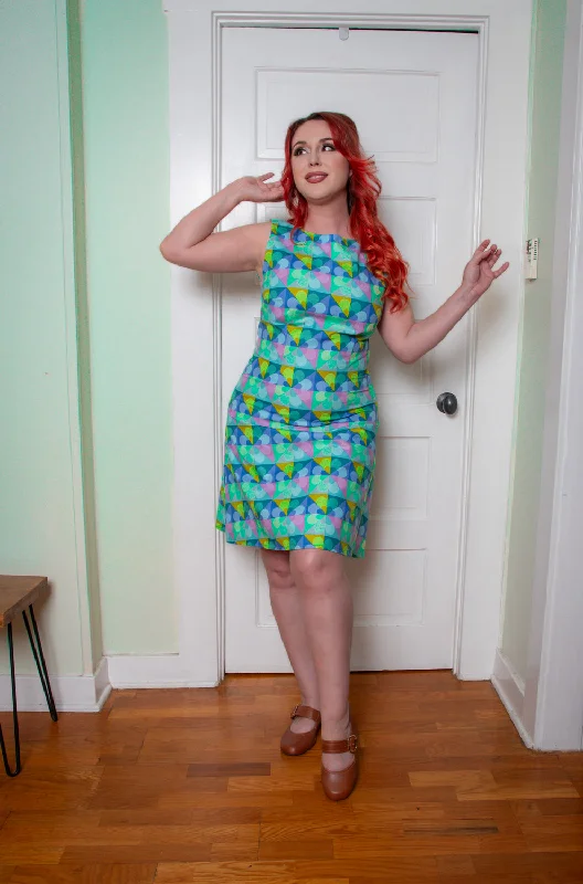 Extra Savings Nancy Shift Dress- Wonderland, Blue