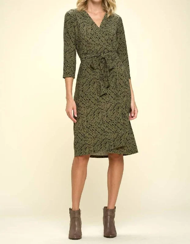 Discount Deals Print V-Neck Wrap Dress In Olive