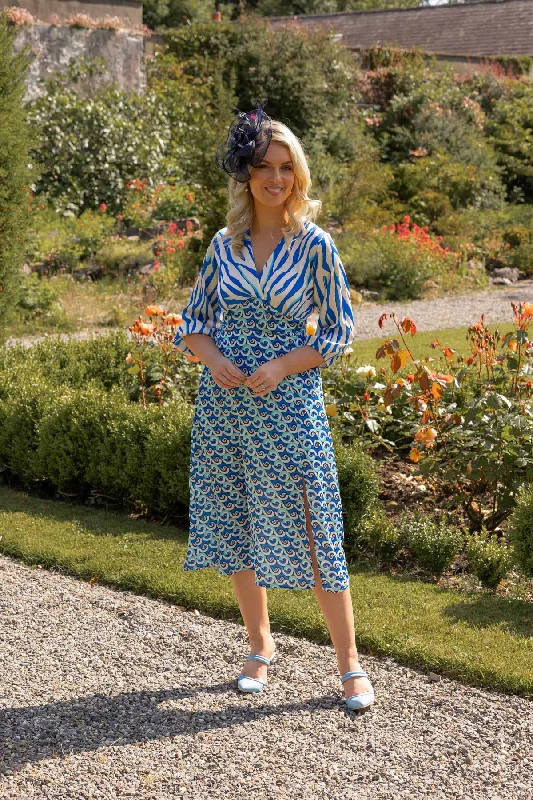 Can't Miss Eliza Midi Dress in Blue Print