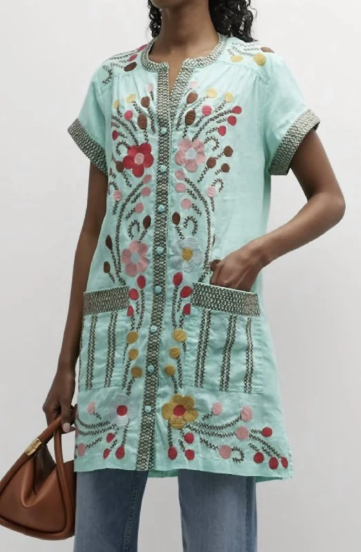 Deep Discounts Joni Relaxed Pocket Weekend Tunic In Sea Blue