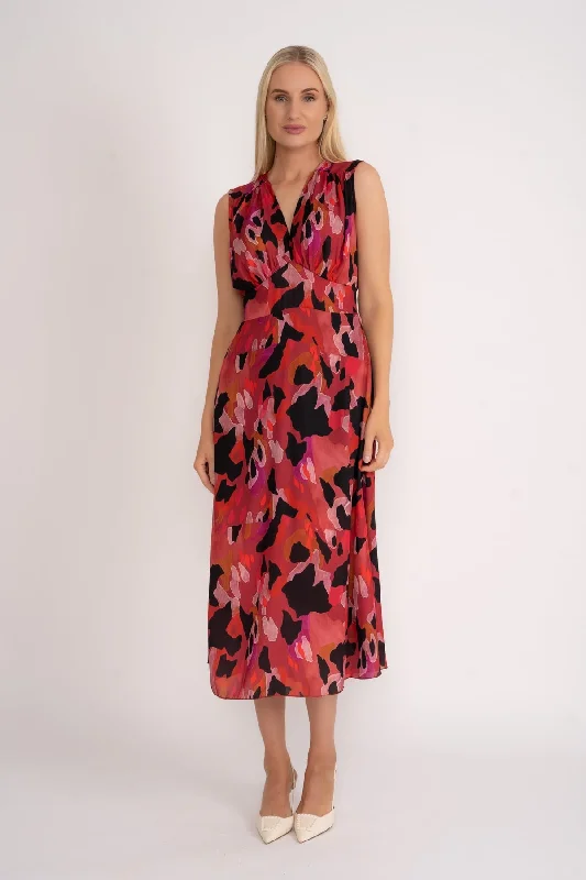 Bargain Bin Sleeveless Cliodhna Midi Dress in Red Print