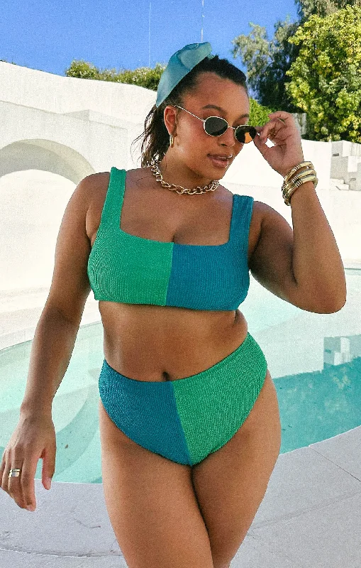 Doorbuster Deal Pacific Top ~ Sea Colorblock Scrunch