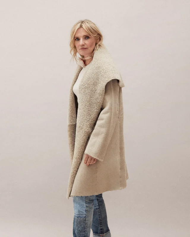 Special Price Stone Large Collar Shearling Coat