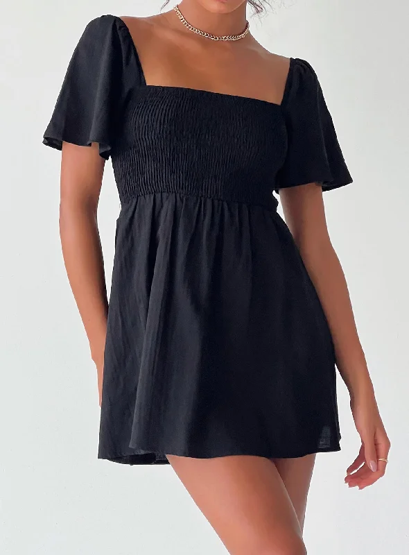 Final Sale Summer Nights Mini Dress Black
