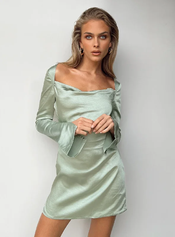 Closeout Maia Long Sleeve Mini Dress Green