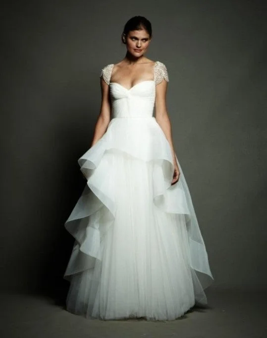 New Deals Reem Acra Lily