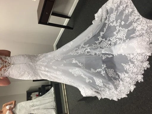 Customer Appreciation Sale Essense of Australia Martina Liana 701