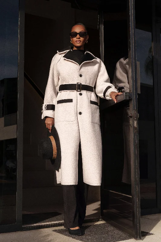 Quick Sale Black Suede And Sherpa Reversible Coat