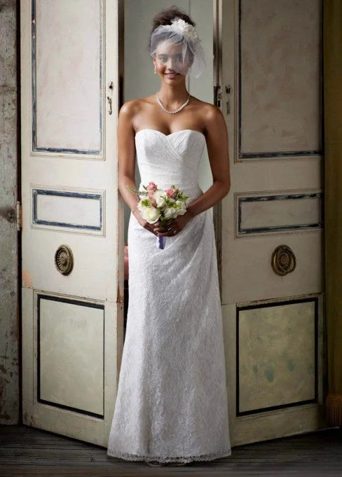 Deal Explosion David's Bridal SWTHRT STRPLS LCE OV / 10020458