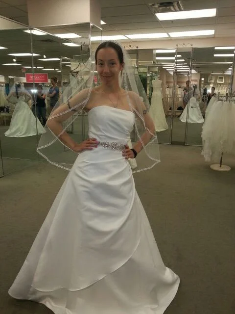 Deal of the Week David's Bridal T8076