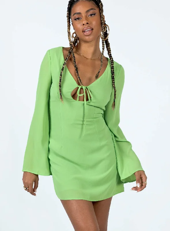 Get It Before It’s Gone Denvers Long Sleeve Mini Dress Green
