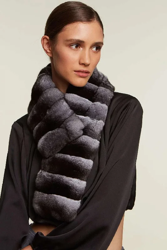 Doorbuster Deal Chinchilla collar