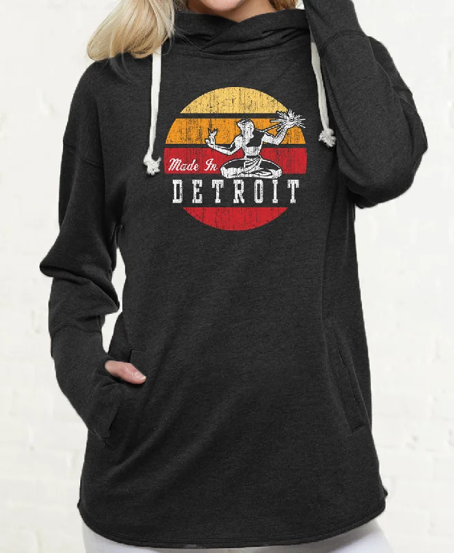 Bargain Bin Ladies Spirit in the Sky Pullover