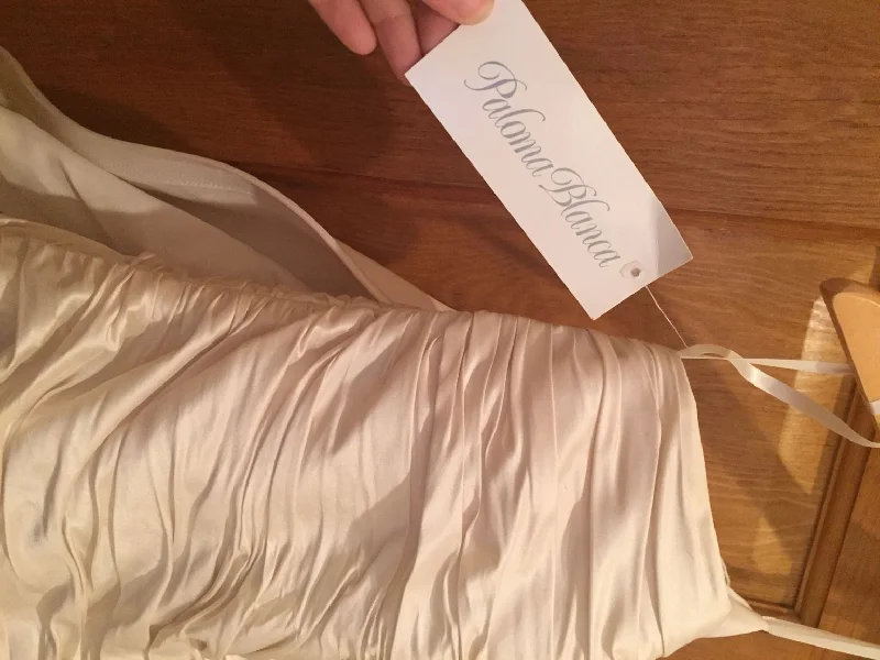 Warehouse Sale Paloma Blanca 4054